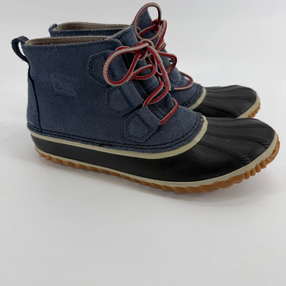 Sorel Out N About Blue Canvas Black Rubber Rain Boots‎ Women's size 7 Sample